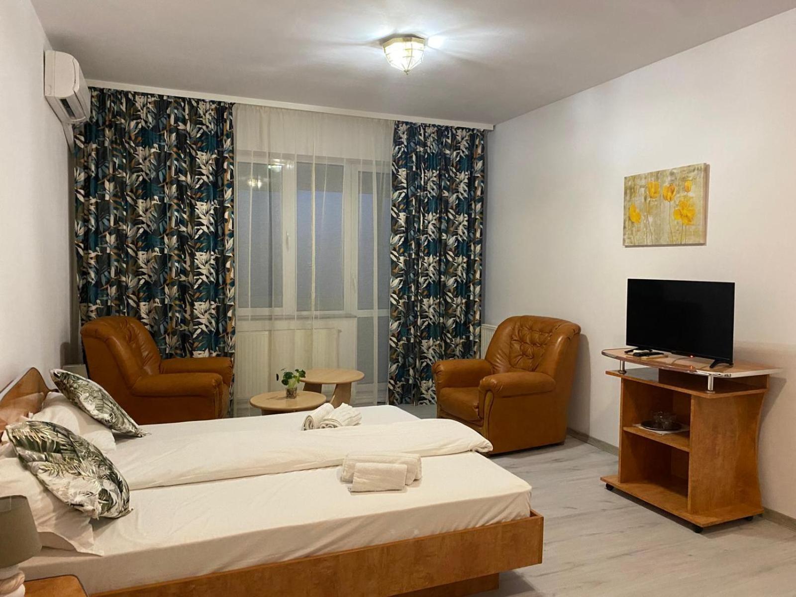 קריובה Hotel Green House מראה חיצוני תמונה