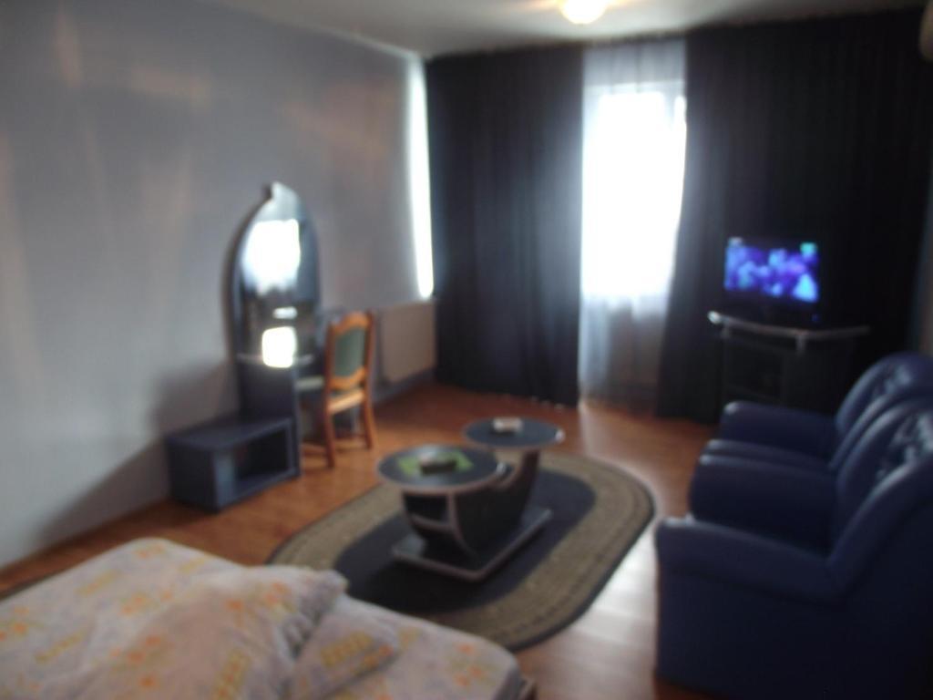 קריובה Hotel Green House מראה חיצוני תמונה